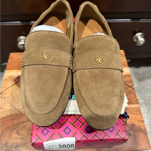 Tory Burch Brown Suede Ballet Loafers - Picture 1 of 8